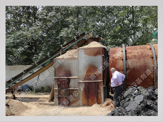 伊拉克客戶參觀沙子烘干機(jī)工作現(xiàn)場