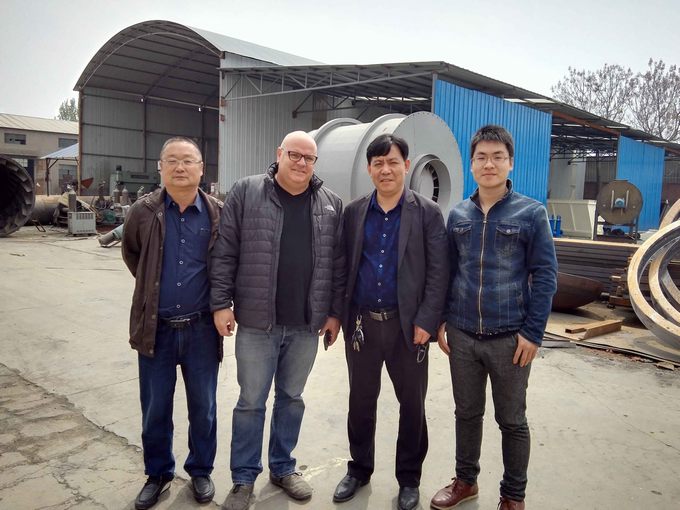 以色列客戶來(lái)公司考察自流平砂漿設(shè)備